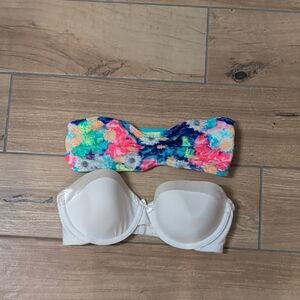 Victoria's Secret Size Medium Strapless Bra And Warner's Size 32b Strapless Bra